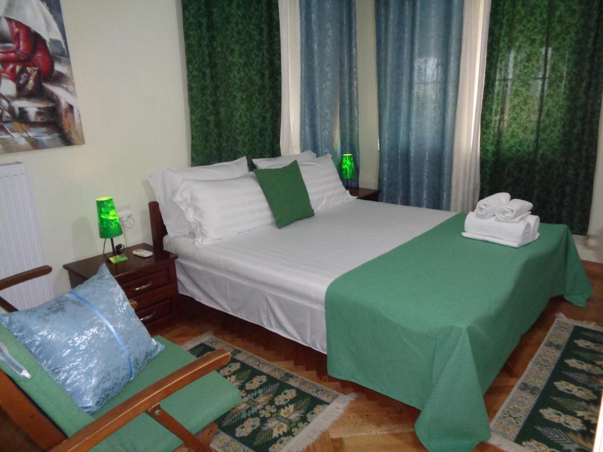 Villa Cato Sarandë 外观 照片
