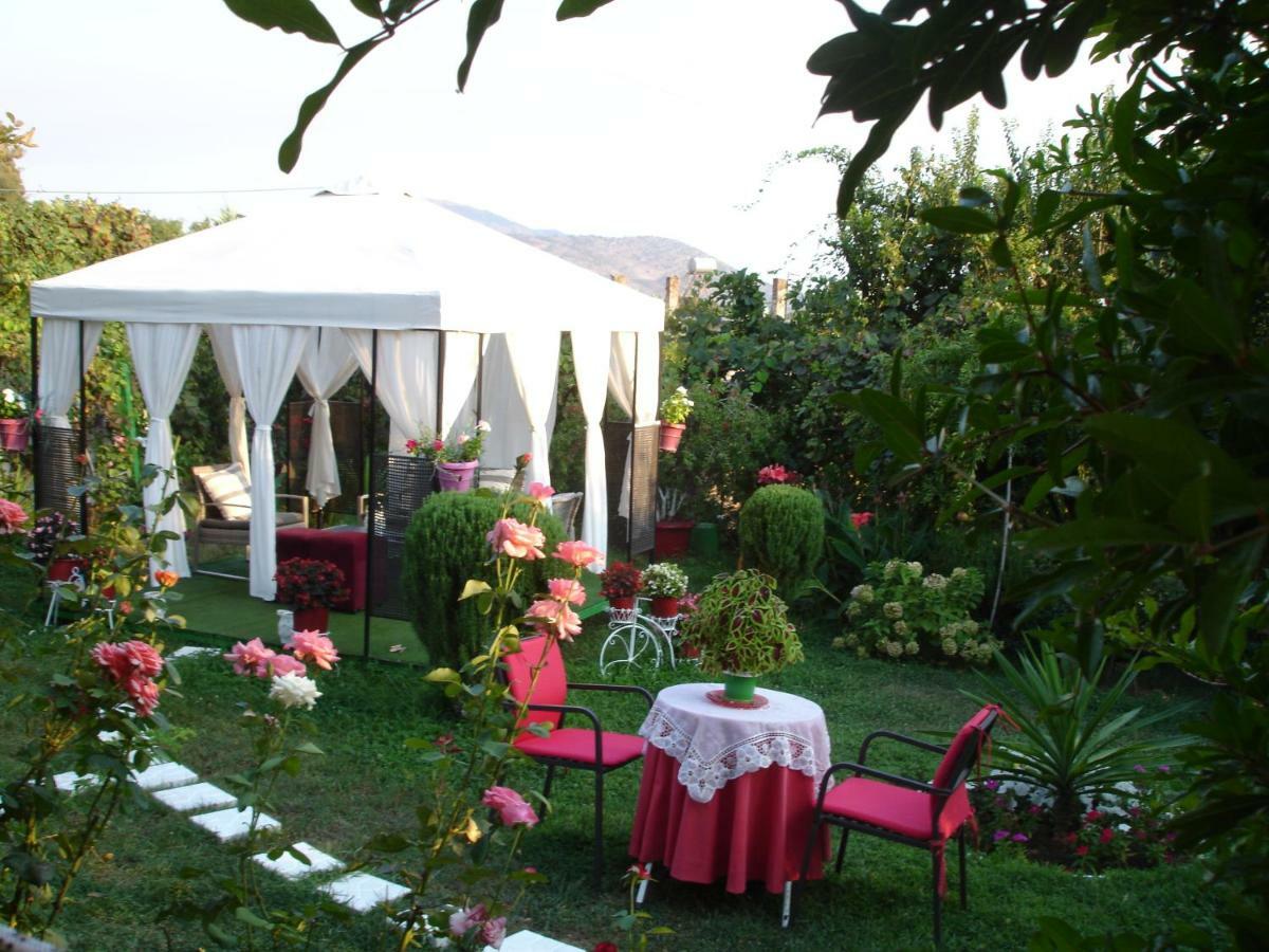 Villa Cato Sarandë 外观 照片